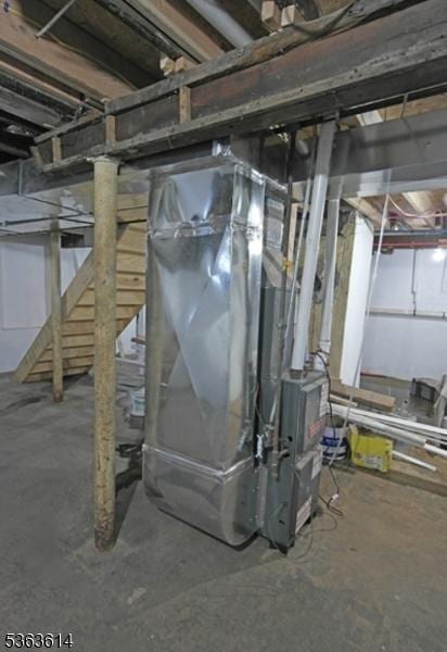 1121 Frank St, Roselle Boro, NJ 07203 - unfinished basement featuring heating unit
