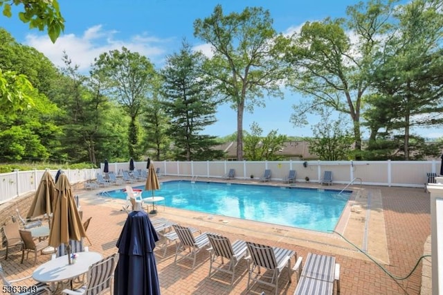 1111 Worthington Ct, Denville Twp, NJ 07834 - community pool with a patio area