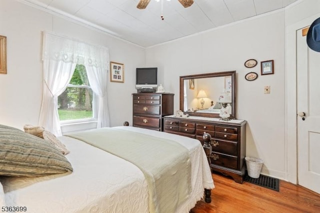 6 Penn Ave, Andover Twp, NJ 07860 - bedroom with crown molding, wood finished floors, and ceiling fan