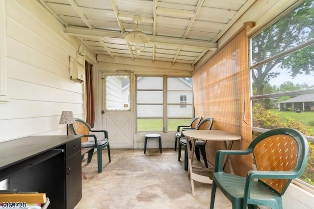 411 S 2nd St, Lopatcong Twp, NJ 08865 - sunroom / solarium with healthy amount of natural light