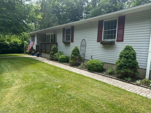 130 Lake Iliff Rd, Andover Twp, NJ 07860 - ranch-style house featuring a front yard