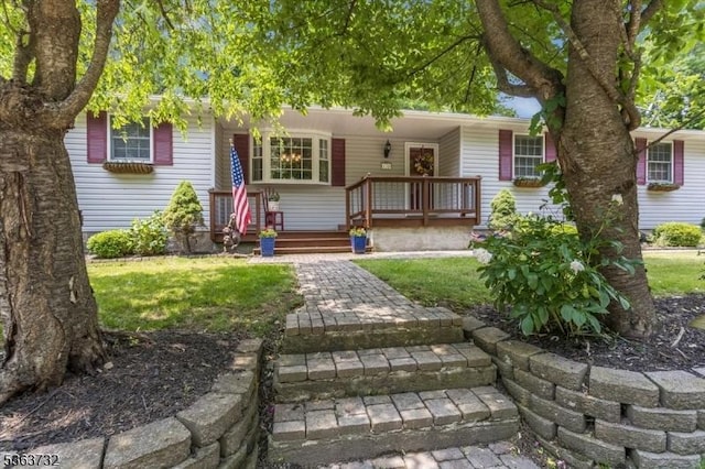 130 Lake Iliff Rd, Andover Twp, NJ 07860 - view of front facade featuring a porch and a front lawn