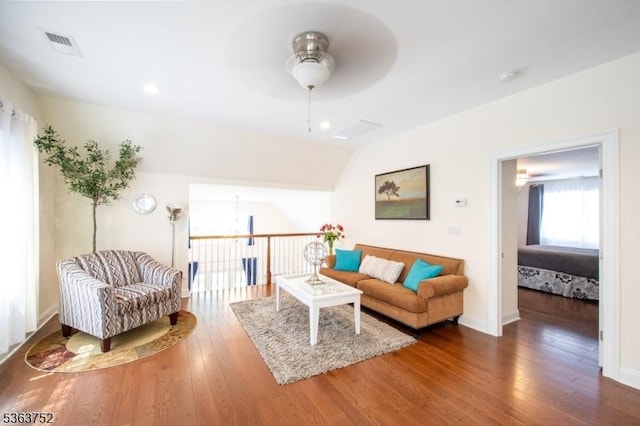 42 Bluffs Ct, Hamburg Boro, NJ 07419 - living area with ceiling fan, wood finished floors, baseboards, and recessed lighting