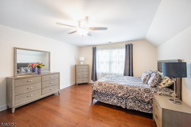 42 Bluffs Ct, Hamburg Boro, NJ 07419 - bedroom with wood finished floors, baseboards, ceiling fan, and vaulted ceiling