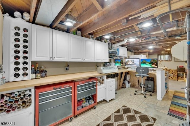 214 Glenside Pl, North Plainfield Boro, NJ 07060 - view of below grade area