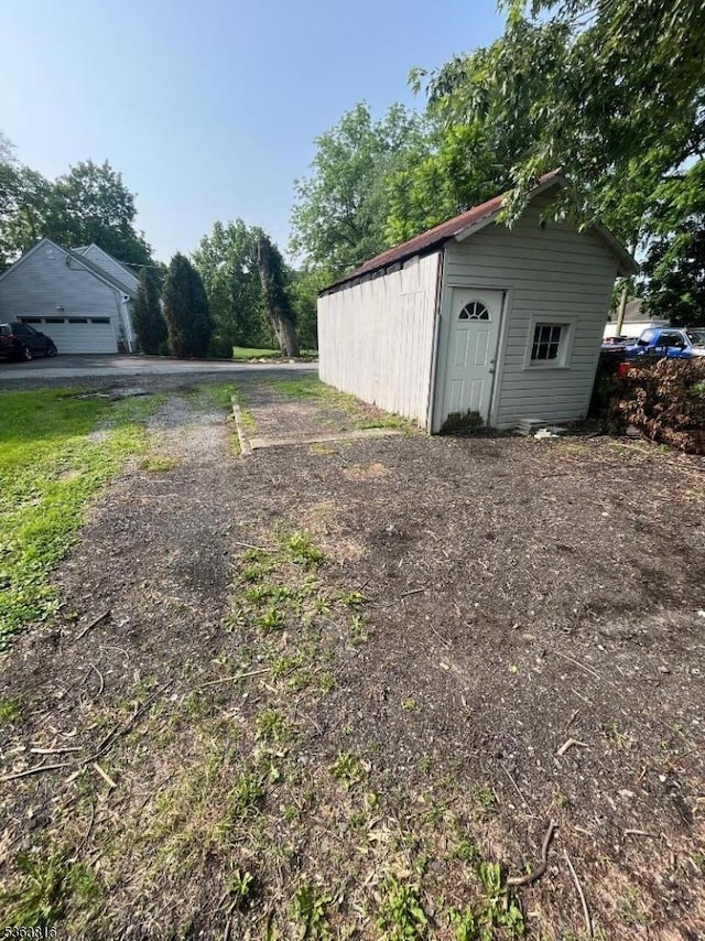 37 Cornish St, Washington Boro, NJ 07882 - view of yard with an outbuilding and a detached garage