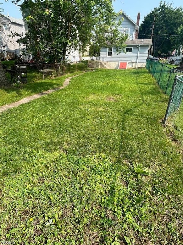 37 Cornish St, Washington Boro, NJ 07882 - view of yard