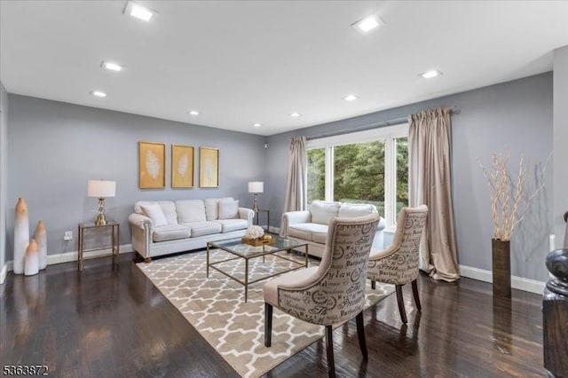 301 Diamond Hill Rd, Berkeley Heights Twp, NJ 07922 - living area featuring wood finished floors and recessed lighting