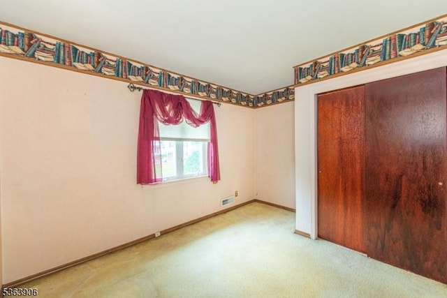 158 Fieldcrest Rd, Parsippany-Troy Hills Twp, NJ 07054 - unfurnished bedroom with carpet flooring and a closet