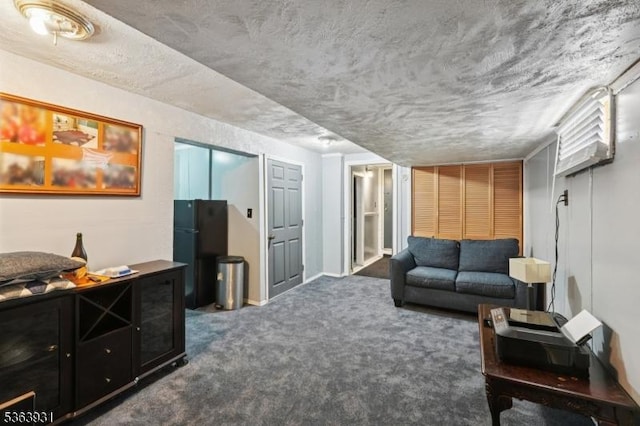 9 Lee Ct, Maplewood Twp, NJ 07040 - living area featuring carpet and baseboards