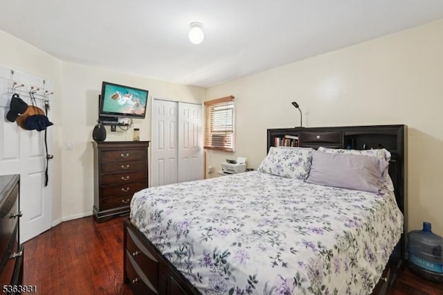9 Lee Ct, Maplewood Twp, NJ 07040 - bedroom featuring dark wood-style floors and a closet
