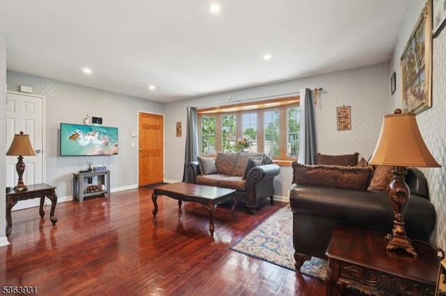 9 Lee Ct, Maplewood Twp, NJ 07040 - living area featuring wood finished floors, recessed lighting, and wallpapered walls