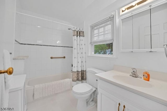 329 Hillside Ave, Livingston Twp, NJ 07039 - bathroom featuring vanity, shower / bath combo, and tile patterned flooring