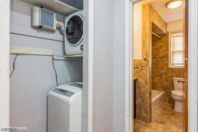24 Hutton Ave Unit 46, West Orange Twp, NJ 07052 - laundry area featuring washer / dryer