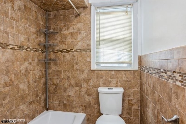 24 Hutton Ave Unit 46, West Orange Twp, NJ 07052 - bathroom with tile walls and shower / bath combination