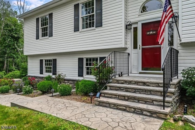 31 Arthur Ave, Andover Twp, NJ 07860 - entrance to property