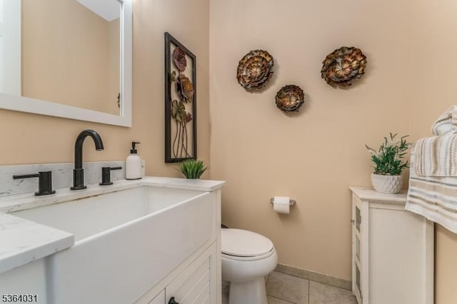 13 Highlands Way, Lopatcong Twp, NJ 08865 - bathroom with tile patterned flooring and vanity