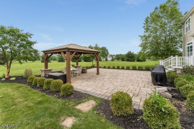 13 Highlands Way, Lopatcong Twp, NJ 08865 - view of patio with a gazebo