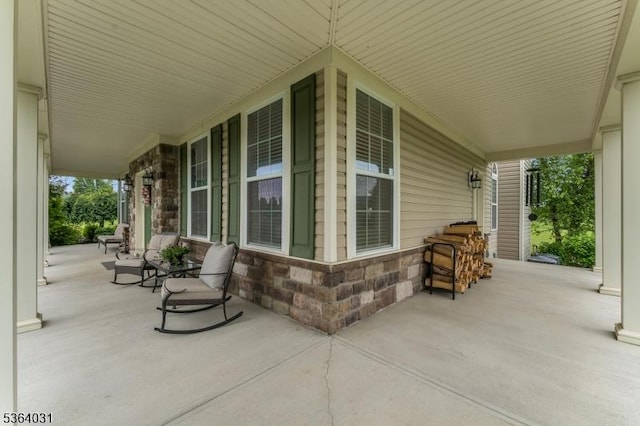 13 Highlands Way, Lopatcong Twp, NJ 08865 - view of porch