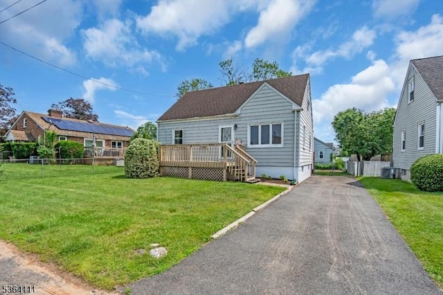 1311 Knopf St, Manville Boro, NJ 08835 - bungalow-style home with a wooden deck