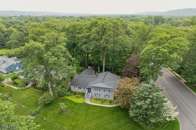 198 Pittsford Way, New Providence Boro, NJ 07974 - view of subject property with a heavily wooded area