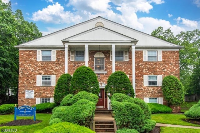 37 Hill St Unit A1, Morristown Town, NJ 07960 - view of front of house with brick siding