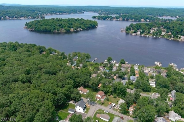 29 Tennis Rd, Jefferson Twp, NJ 07849 - aerial view of property and surrounding area featuring a nearby body of water