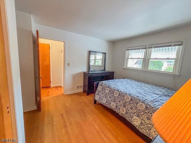 23 Bogle Ave, North Arlington Boro, NJ 07031 - bedroom featuring light wood finished floors and baseboards