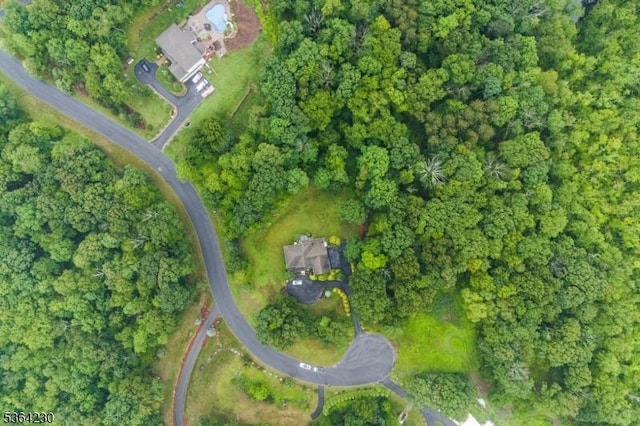 19 Lourdes Ct, Andover Twp, NJ 07821