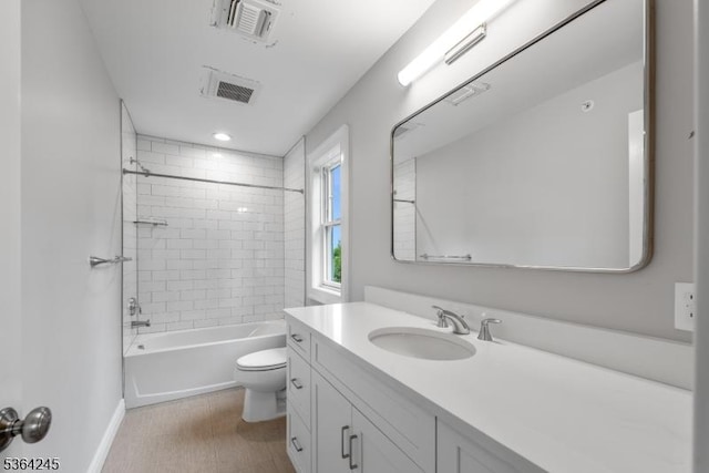 4 Hanover Rd Unit 1, Florham Park Boro, NJ 07932 - full bathroom featuring vanity and shower / washtub combination