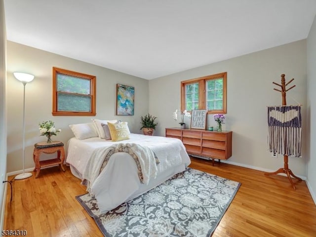 23 Felter Pl, Jefferson Twp, NJ 07849 - bedroom featuring light wood-style flooring and baseboards