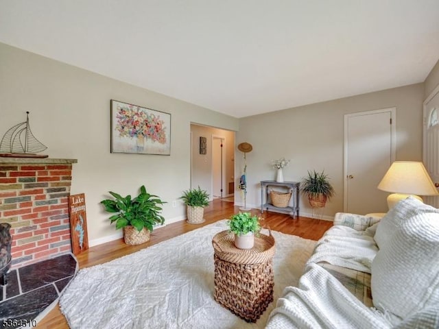 23 Felter Pl, Jefferson Twp, NJ 07849 - living room featuring wood finished floors and baseboards