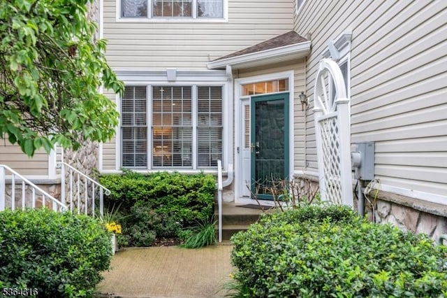 7 Whalen Ct, West Orange Twp, NJ 07052 - doorway to property
