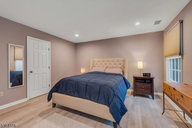 7 Whalen Ct, West Orange Twp, NJ 07052 - bedroom featuring light wood-style floors and recessed lighting