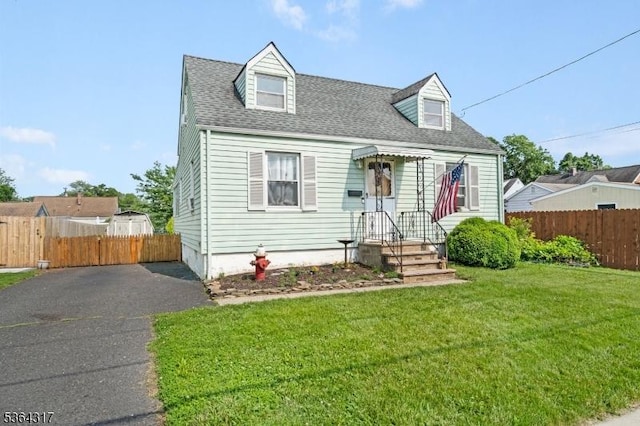520 Marion St, Bound Brook Boro, NJ 08805 - new england style home featuring roof with shingles