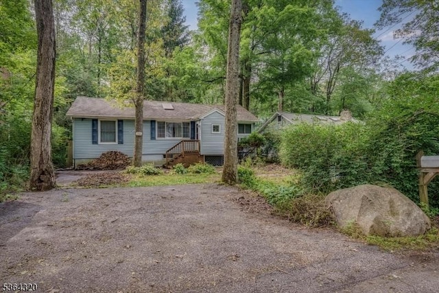 53 Lonaconing Rd, Vernon Twp, NJ 07422 - view of ranch-style home