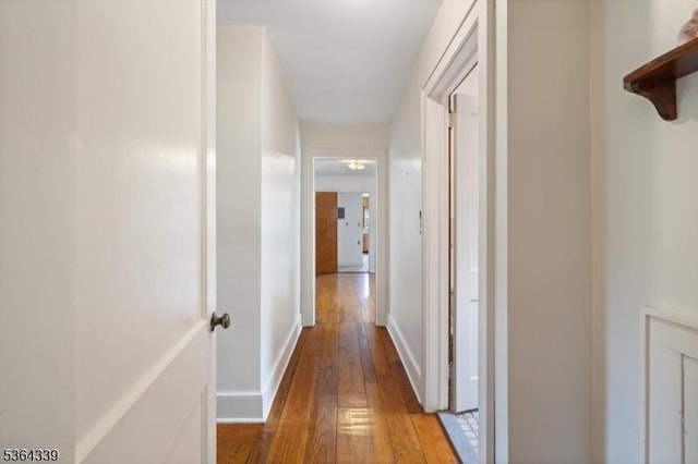 87 S Ridgedale Ave, East Hanover Twp, NJ 07936 - corridor featuring hardwood / wood-style floors and baseboards