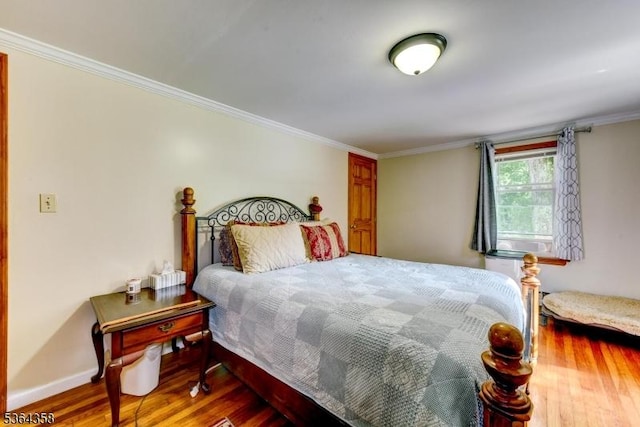 2056 State Route 31, Lebanon Twp, NJ 08826 - bedroom featuring crown molding and wood finished floors