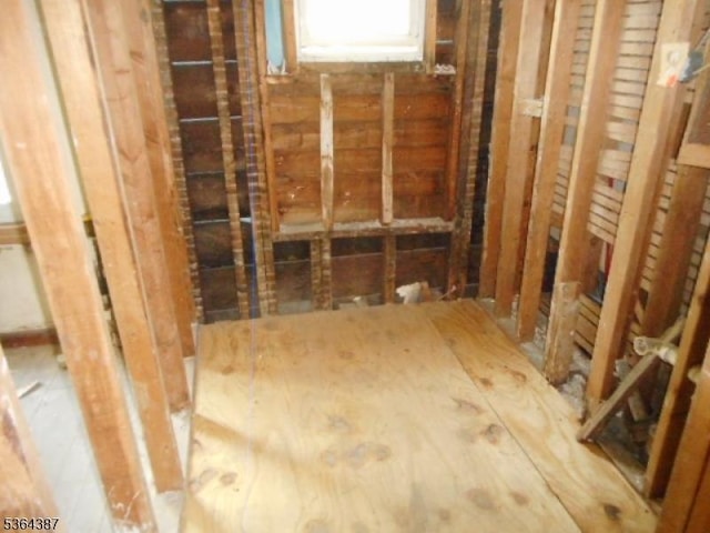 77 Garside St, Newark City, NJ 07104 - view of attic