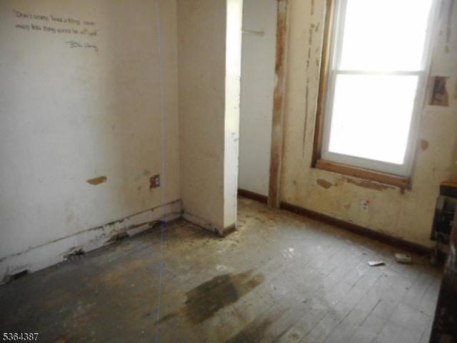 77 Garside St, Newark City, NJ 07104 - view of unfurnished room