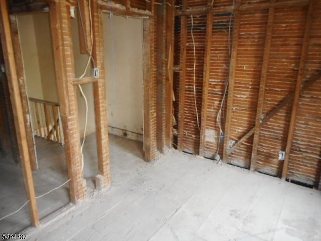 77 Garside St, Newark City, NJ 07104 - view of misc room
