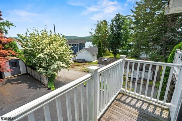 31 Somerville Rd, West Milford Twp, NJ 07421 - view of balcony