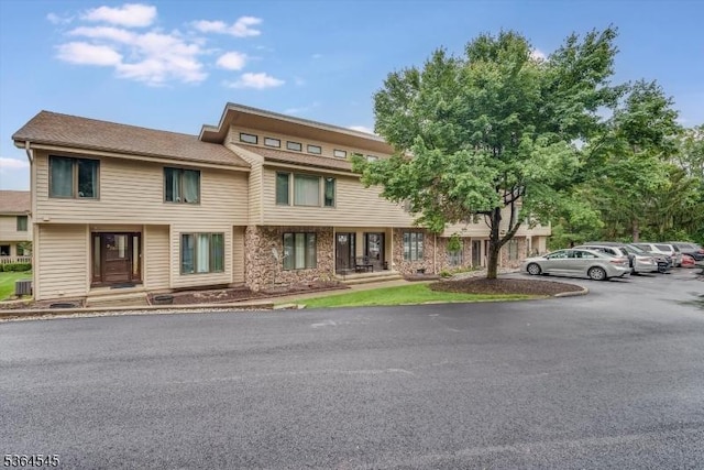 312 Cheyenne Rd Unit 312, Andover Twp, NJ 07848 - multi unit property featuring uncovered parking