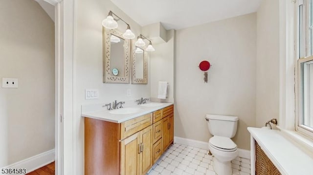 18 Lasalle Ave, Cranford Twp, NJ 07016 - bathroom with double vanity and toilet