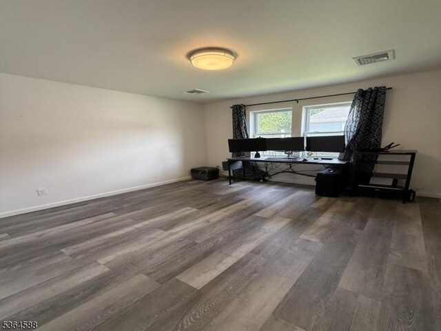 65 Lake Shore Dr, Sparta Twp, NJ 07871 - living area featuring wood finished floors and baseboards