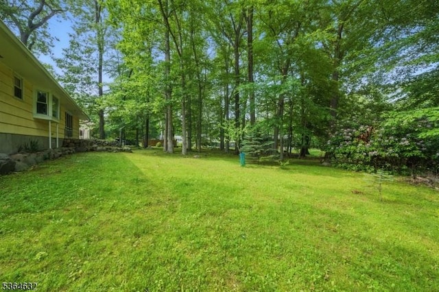 89 Fieldcrest Rd, Parsippany-Troy Hills Twp, NJ 07054 - view of grassy yard