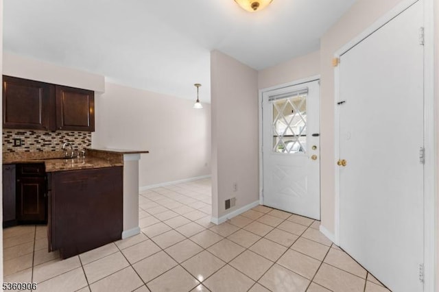 26 Allison Ct, South Brunswick Twp, NJ 08852 - foyer with light tile patterned floors and baseboards