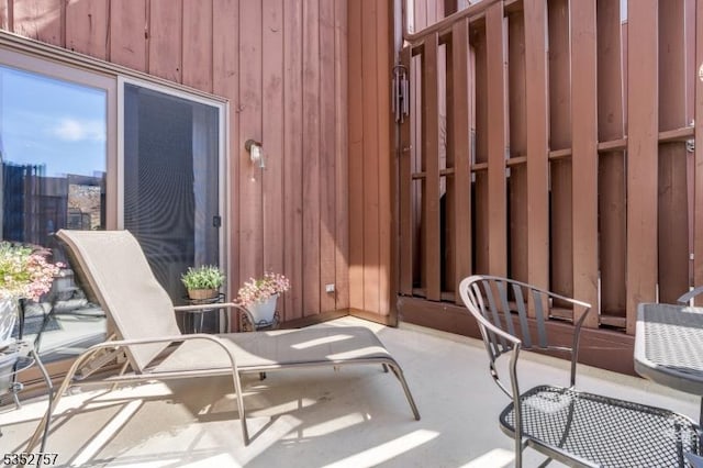 147 Nottingham Sq, Washington Twp, NJ 07840 - view of patio