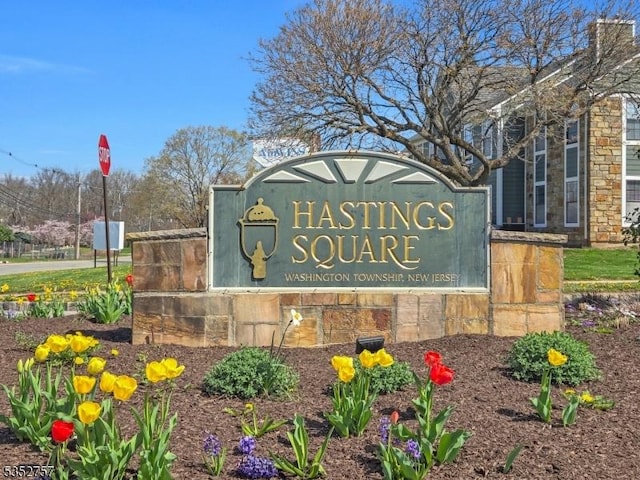 147 Nottingham Sq, Washington Twp, NJ 07840 - view of community / neighborhood sign