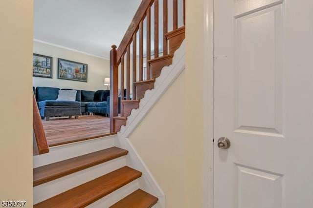147 Nottingham Sq, Washington Twp, NJ 07840 - stairway with crown molding